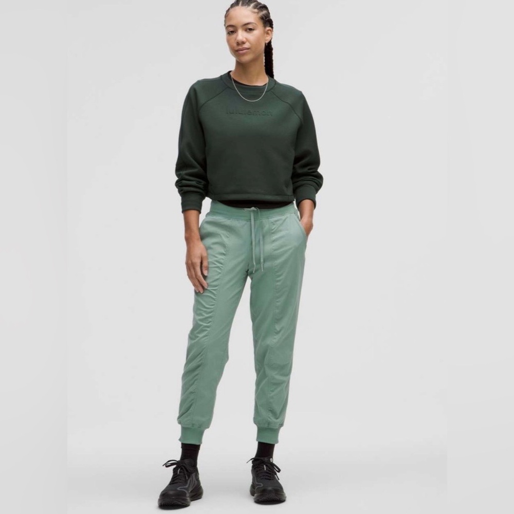 Nwt Lululemon Dance Studio Mid-Rise Lined Jogger 7/8 Length size 4